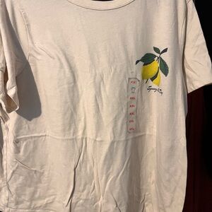 Old Navy Cream Graphic Tee